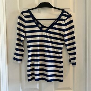 Banana republic - v neck striped 3/4 sleeve top